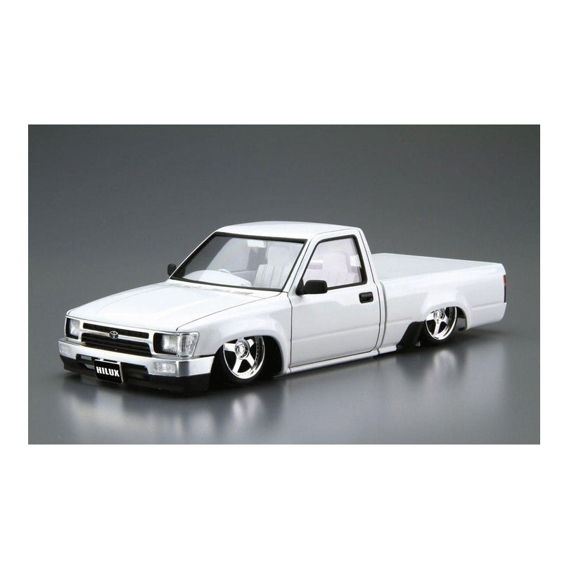 Aoshima 1/24 RN80 Hilux Custom '95 (Toyota)