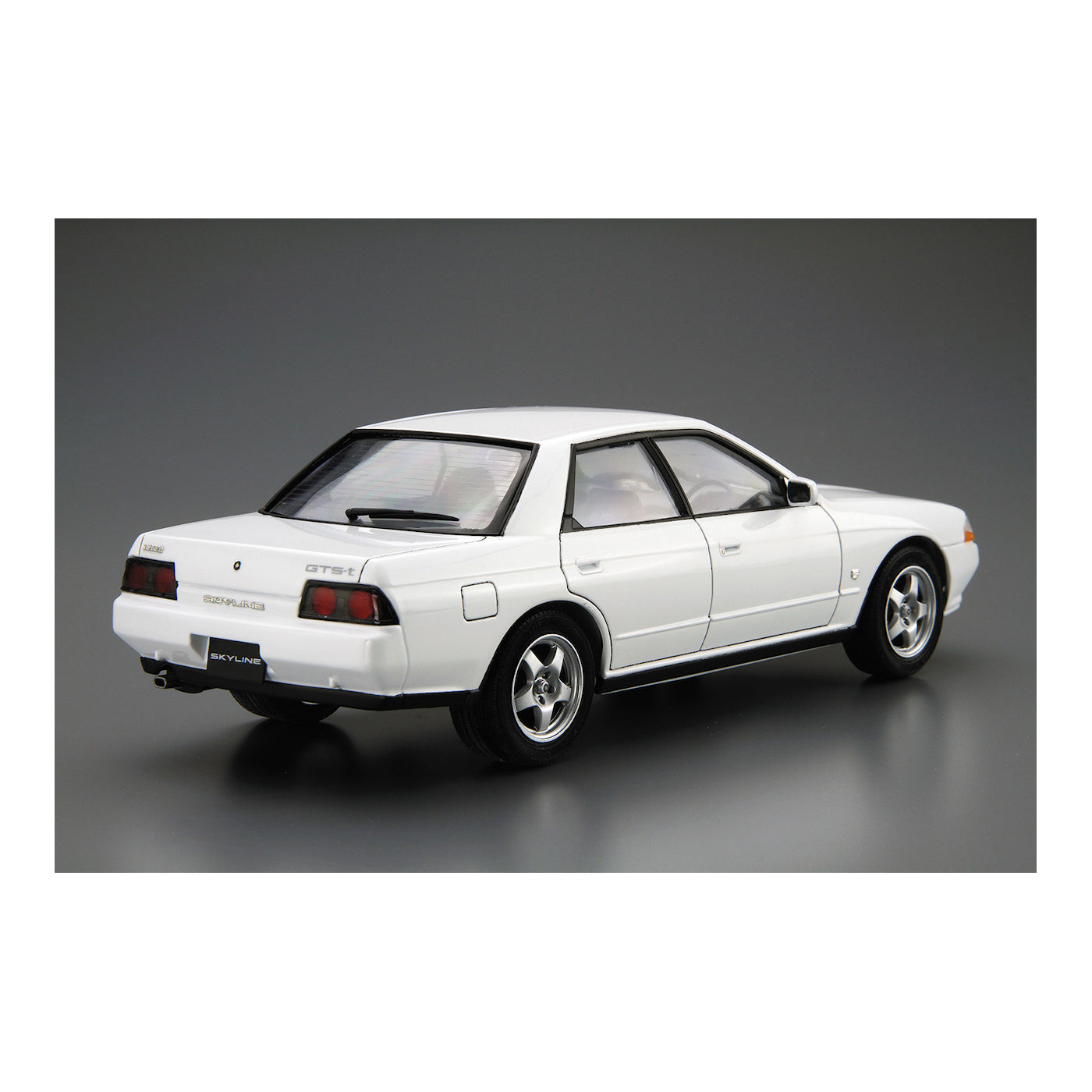 Aoshima 1/24 Nissan HCR32 Skyline GTS-t Type M '89