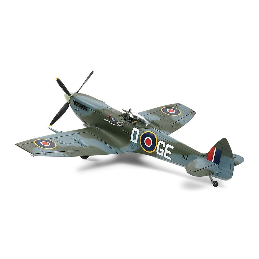 Tamiya 1/32 Scale Supermarine Spitfire Mk.XⅵE