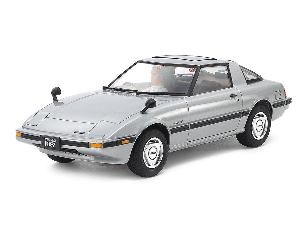 Tamiya 1/24 SCALE MAZDA SAVANNA RX-7