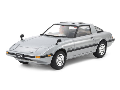 Tamiya 1/24 SCALE MAZDA SAVANNA RX-7