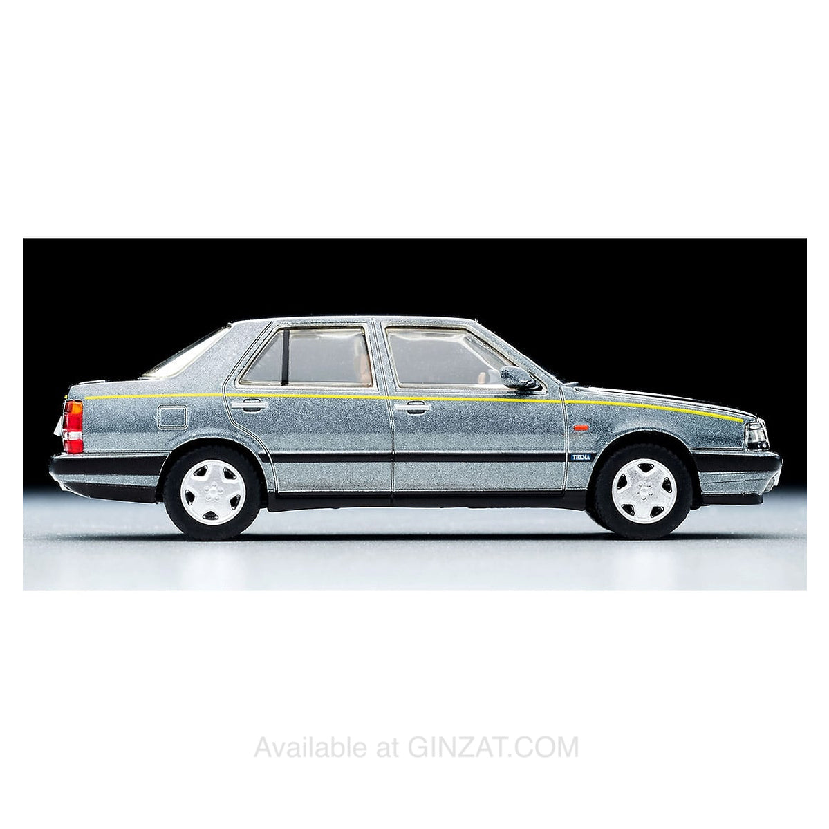 Lancia Thema 8.32 PhaseII (Gray M) Tomica Limited Vintage Neo
