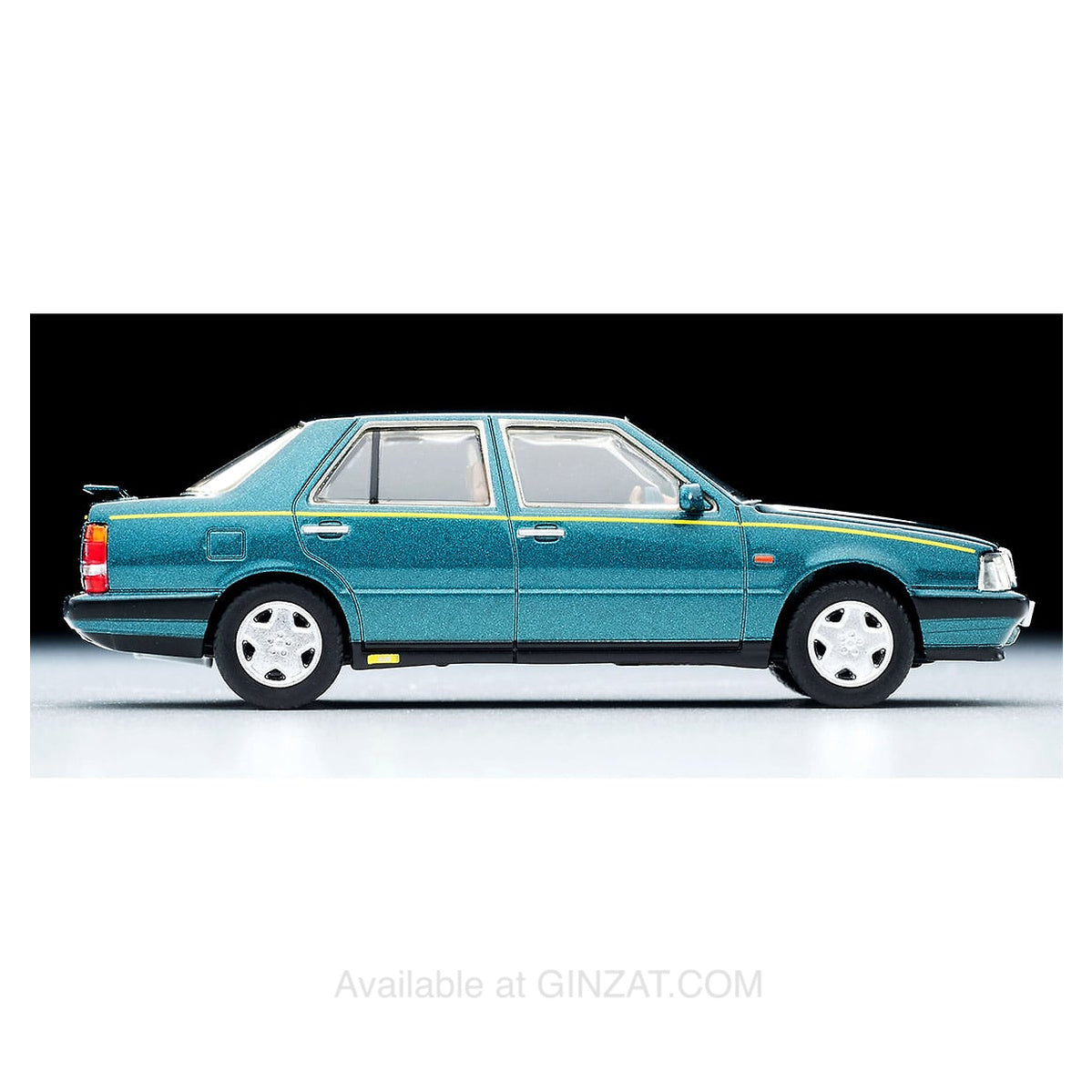 Lancia Thema 8.32 PhaseI (Green) Tomica Limited Vintage Neo