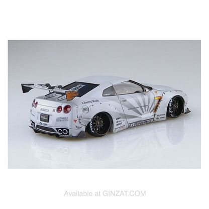 Liberty Walk 1/24 Nissan R35 GT-R Ver.2, Aoshima 1/24 Plastic Model Kit