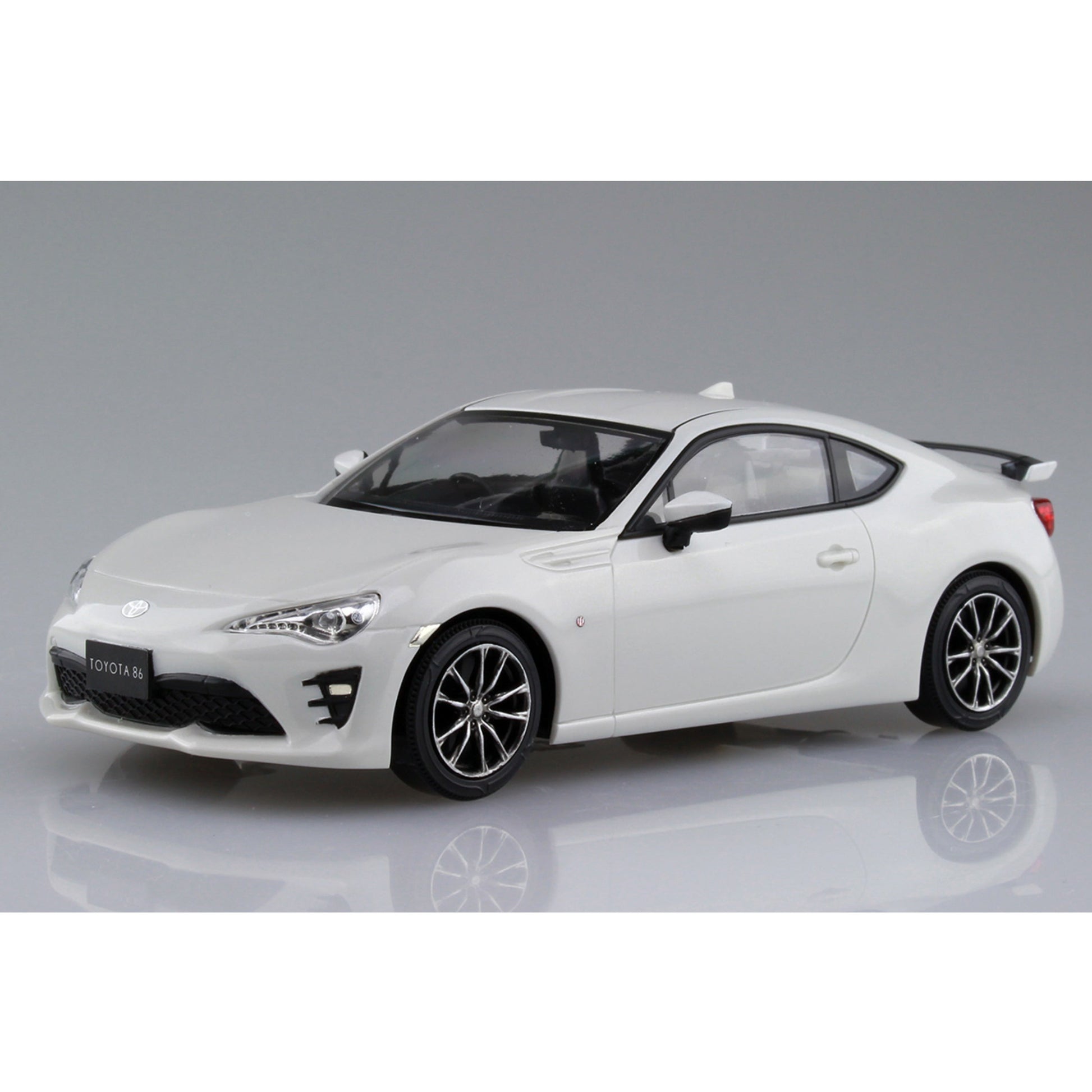 Toyota 86 (Crystal White Pearl), The Snap Kit, Aoshima Plastic Model Car (Scale 1/32)