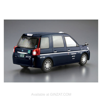 Aoshima 1/24 TOYOTA NTP10 JPN TAXI '17 CHECKER CAB Plastic Model Kit
