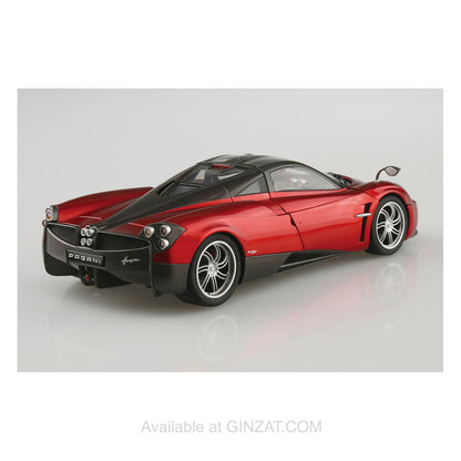 PAGANI HUAYRA ‘12, Aoshima 1/24 Plastic Model Kit