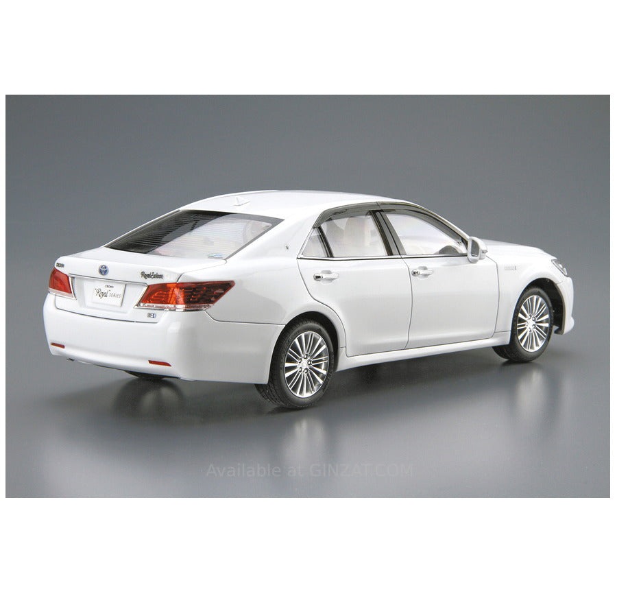 Aoshima 1/24 TOYOTA GRS210/AWS210 CROWN ROYALSALOON '15 Plastic Model Kit