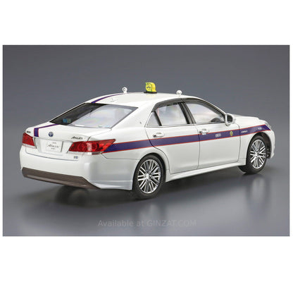 Aoshima 1/24 TOYOTA ARS210 CROWN ATHLETE '13 Tokyo Individual Taxi Cooperative Plastic Model Kit
