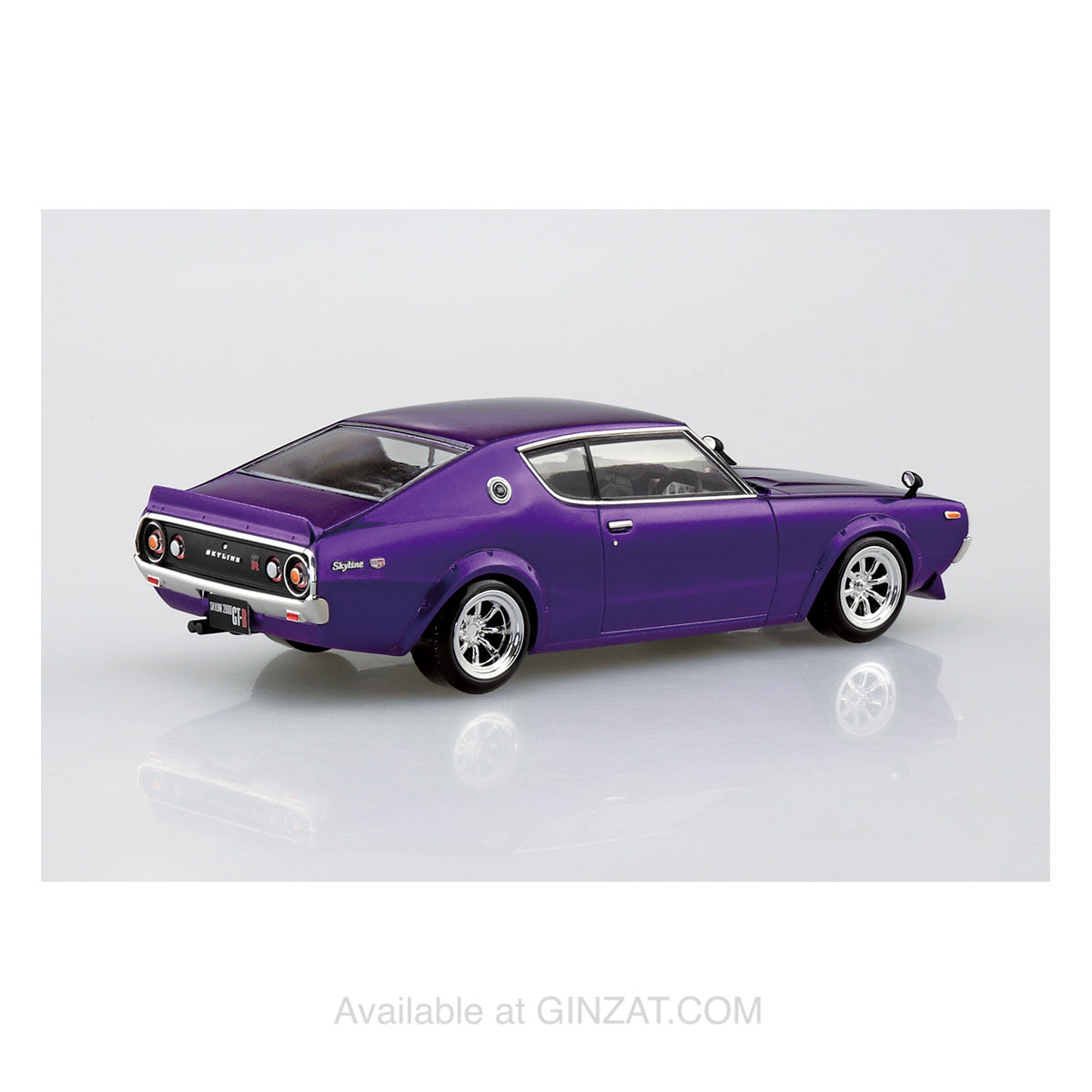 NISSAN C110 SKYLINE GT-R CUSTOM (METALLIC PURPLE), The Snap Kit, Aoshima Plastic Model Car (Scale 1/32)
