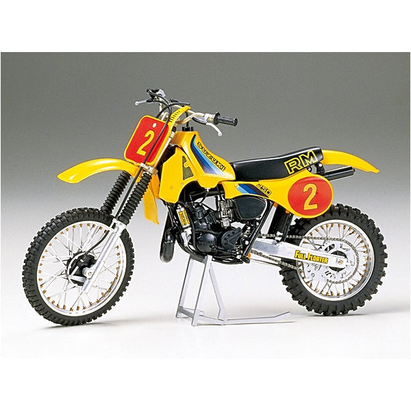 Suzuki RM250 Motocrosser, Tamiya Motorcycle Plastic Model Kit (Scale 1/12)